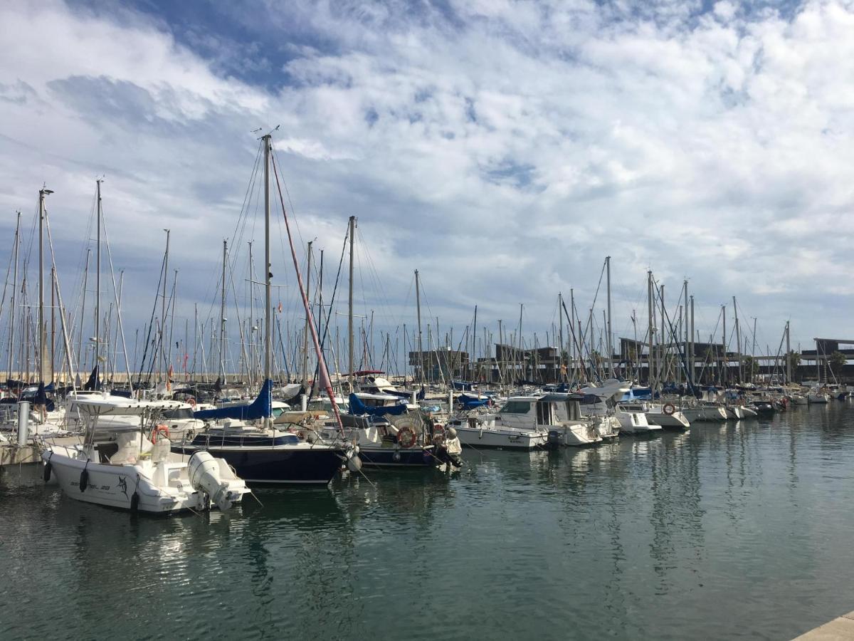 Home Boat Badalona Exterior photo